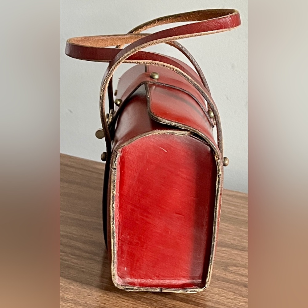 Vintage 50s Etienne Aigner ‘Antic Red’ Leather Turnlock Satchel w/ Original Tags - Picture 4 of 13